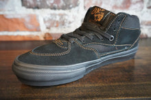 Load image into Gallery viewer, Vans Skate Half Cab black/black/brown