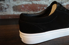 Load image into Gallery viewer, Warsaw Chapter black/white