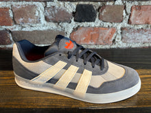 Load image into Gallery viewer, Adidas Aloha Super KJ0280