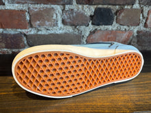 Load image into Gallery viewer, Vans Skate Rowley marshmallow/black