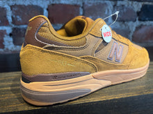 Load image into Gallery viewer, NB Numeric Reynolds 933 brown/brown