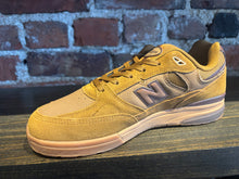 Load image into Gallery viewer, NB Numeric Reynolds 933 brown/brown