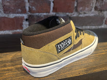 Load image into Gallery viewer, Vans Skate Half Cab olive/brown