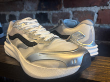 Load image into Gallery viewer, Vans Rapid LX silver/white