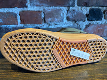 Load image into Gallery viewer, Vans Skate Half Cab Wafflecup Cordura brown