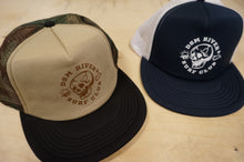 Load image into Gallery viewer, DSM River Surf Club trucker