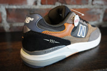 Load image into Gallery viewer, NB Numeric Andrew Reynolds 933
