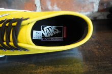 Load image into Gallery viewer, Vans Skate Authentic Mid heritage mustard
