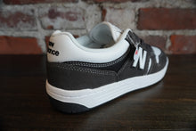 Load image into Gallery viewer, NB Numeric 480 black/white NM480BAB
