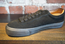 Load image into Gallery viewer, VM001-Suede-black/black LAST RESORT
