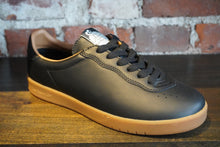 Load image into Gallery viewer, CM003-Leather-black/gum LAST RESORT
