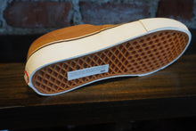 Load image into Gallery viewer, Vans Skate Era chipmunk
