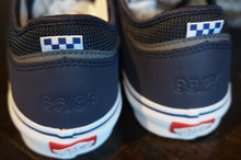 Load image into Gallery viewer, Vans Skate Rowley 25th Anniversary navy/white
