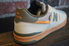 Load image into Gallery viewer, NB Numeric Jamie Foy 306 cup grey/green
