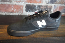 Load image into Gallery viewer, NB Numeric 272 black/white
