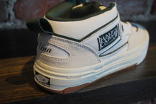 Load image into Gallery viewer, Vans Skate Half Cab Wafflecup Una
