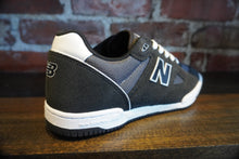 Load image into Gallery viewer, NB Numeric Tom Knox 600 black/grey
