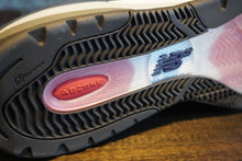 Load image into Gallery viewer, NB Numeric Reynolds 933 blue/grey
