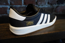 Load image into Gallery viewer, Glenburn black/white/gum HP3514
