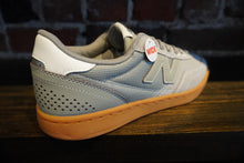 Load image into Gallery viewer, NB Numeric 440v2 grey/white
