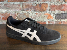 Load image into Gallery viewer, Asics Gel Vickka Pro black/white 1201A486-006
