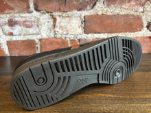 Load image into Gallery viewer, Asics Gel-Vickka Pro black/reddish brown
