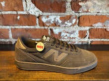 Load image into Gallery viewer, NB Numeric 440 V2 black/black  UN440BVU
