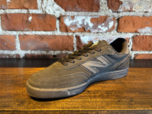 Load image into Gallery viewer, NB Numeric 440 V2 black/black  UN440BVU
