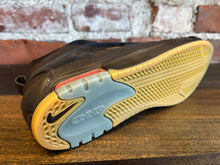 Load image into Gallery viewer, Nike SB Air Max Ishod black/black

