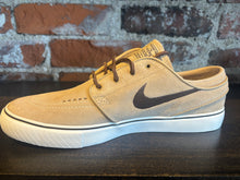 Load image into Gallery viewer, Nike SB Janoski OG+ tan
