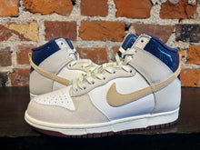 Load image into Gallery viewer, Nike SB Dunk High Pro QS BEYOND
