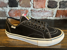 Load image into Gallery viewer, Vans Skate AVE Classic black/white
