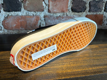 Load image into Gallery viewer, Vans Skate AVE Classic black/white
