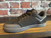 Load image into Gallery viewer, Etnies Marana black raw
