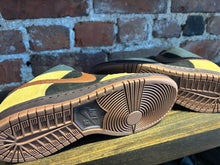 Load image into Gallery viewer, Nike SB Dunk Low Pro Lt. Brown/black
