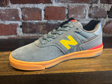 Load image into Gallery viewer, NB Numeric Foy 306 cup blue/yellow
