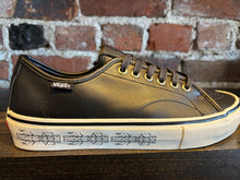 Load image into Gallery viewer, Vans Skate AVE Classic x FA black leather
