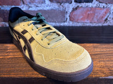 Load image into Gallery viewer, Asics Japan Pro moss/black
