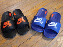 Load image into Gallery viewer, Nike SB Victori One Slide
