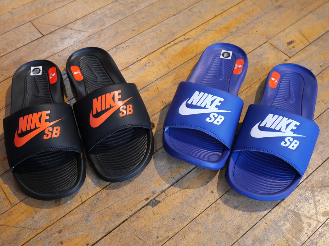 Nike SB Victori One Slide